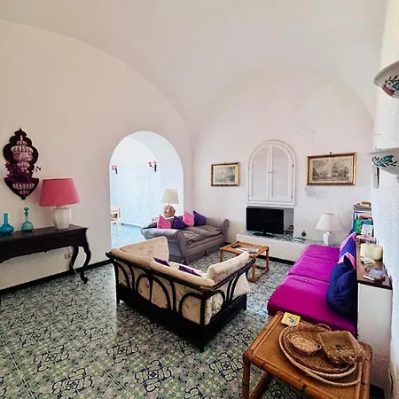 Guarinelli Sei ガエータ